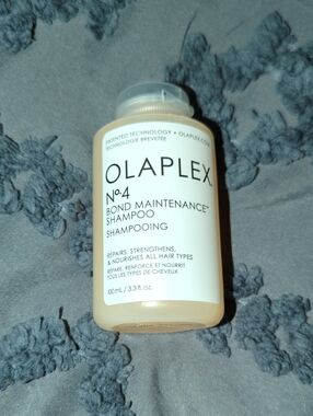 Olaplex No.4 Bond Maintenance Shampoo -3.3.fl.oz.